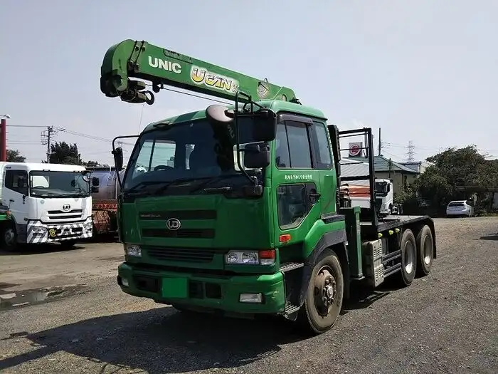日産UD クオン 大型 トラクター 2デフ ベッド の中古トラック【車両No.92674】