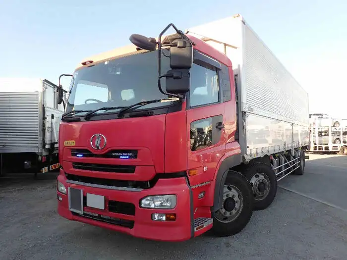 日産UD クオン 大型 ウイング ベッド PKG-CV4XL の中古トラック【車両No.93788】