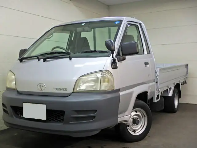 トヨタ タウンエース 小型 平ボディ GK-KM75 H18 の中古トラック【車両No.94336】