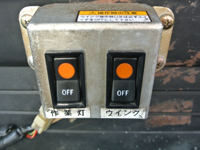 いすゞ エルフ 小型 ウイング 床鉄板 PA-NPR81R｜画像16