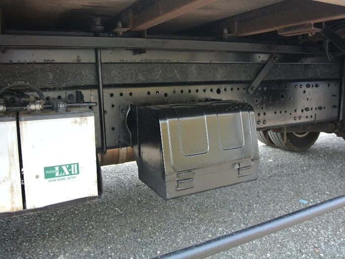 いすゞ エルフ 小型 ウイング 床鉄板 PA-NPR81R｜画像17