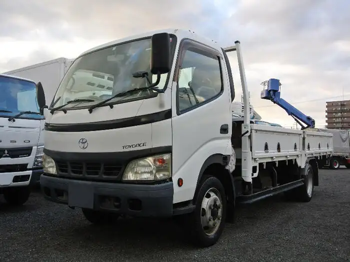トヨタ トヨエース 小型 平ボディ PB-XZU421 H16 の中古トラック【車両No.95107】
